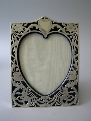 Antique Picture Frame on Newly Acquired Antique American Sterling Heart Shaped Frame   Prlog