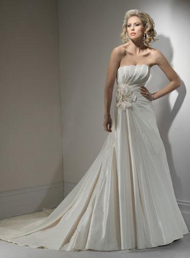 champagne strapless wedding dress