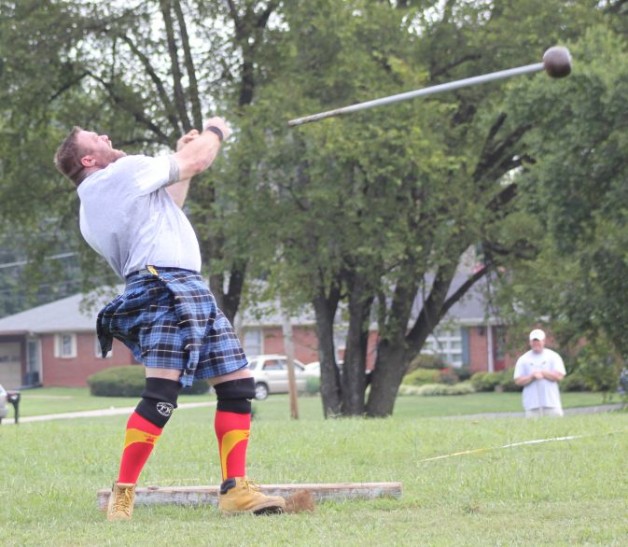 Clan Gatherings, Haggis Toss, Men of Thunder and the Bonniest Knees ...