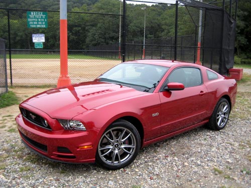 2013 Ford mustang test drive #9