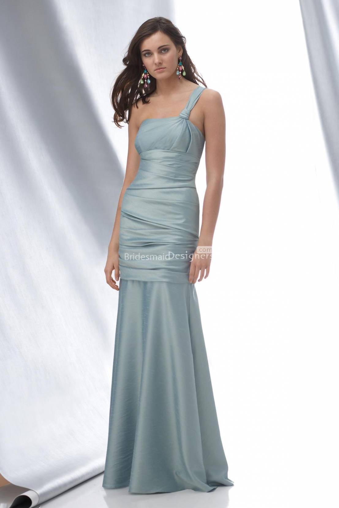 bridesmaiddesigners-is-now-offering-great-savings-on-all-its-dresses