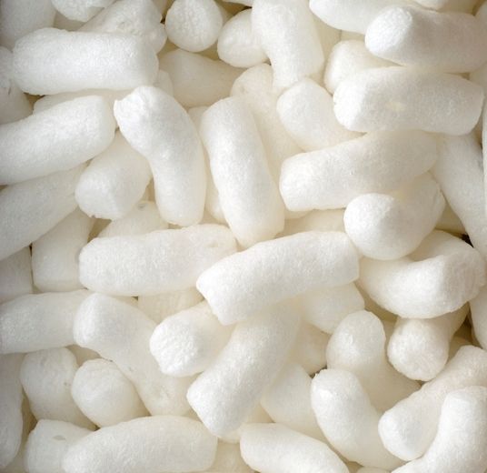 The Best Way to Move: Biodegradable Cornstarch Packing Peanuts ...