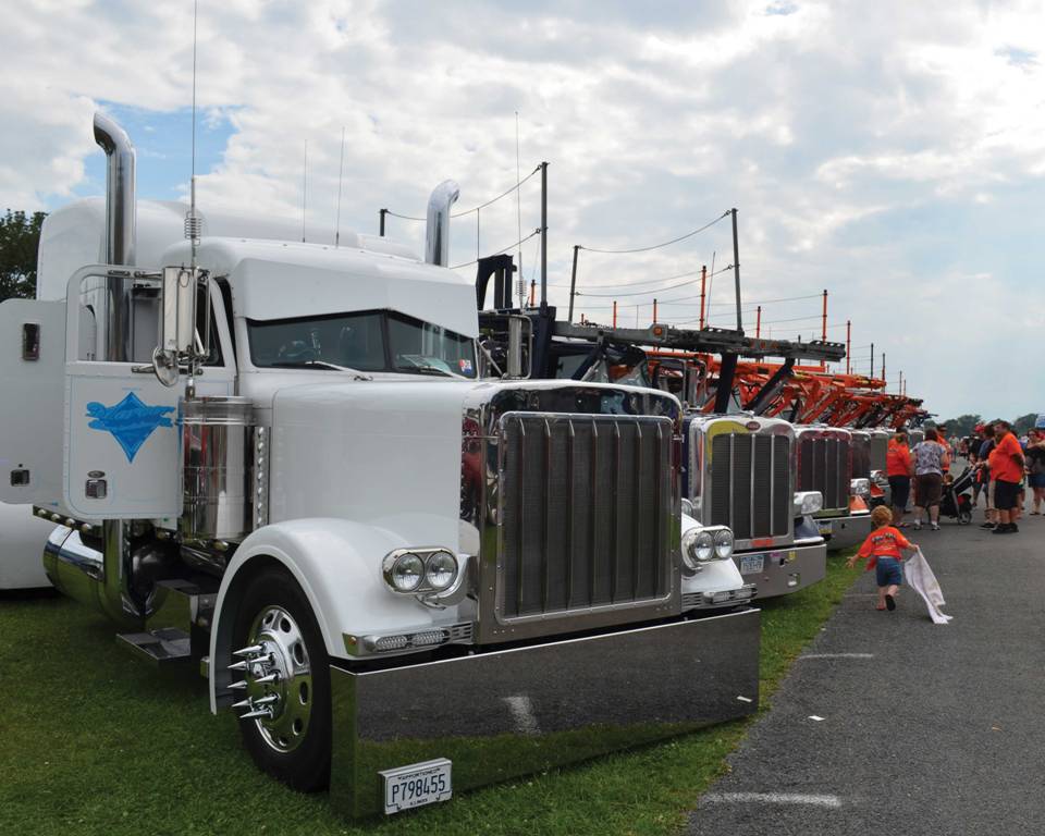 Carlisle Truck Nationals and Big Rig Show and Shine Delivering Job