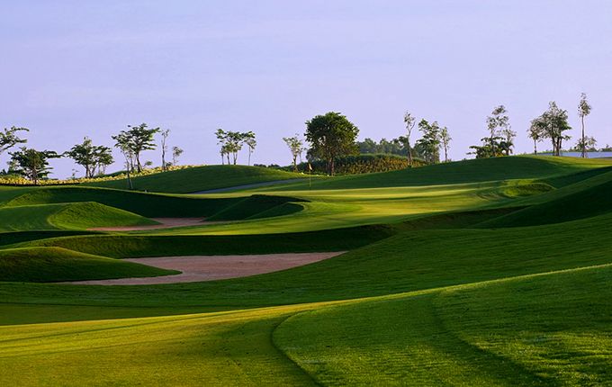 Play Golf in Saigon Enjoy Best Golf Courses in Saigon and Saigon Golf ...