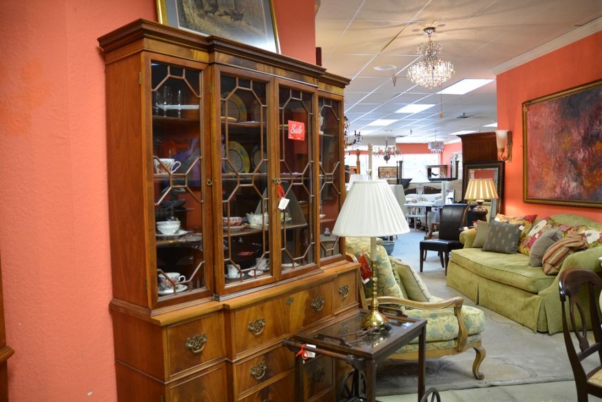 Consignment Furniture