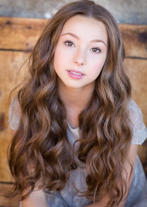 Sophia Lucia to star in Hallmark Channel's 