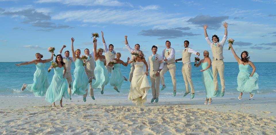 Bahama Beach Club Wedding A Dream Destination Bahamas Wedding For All Dreamers Bahama Beach