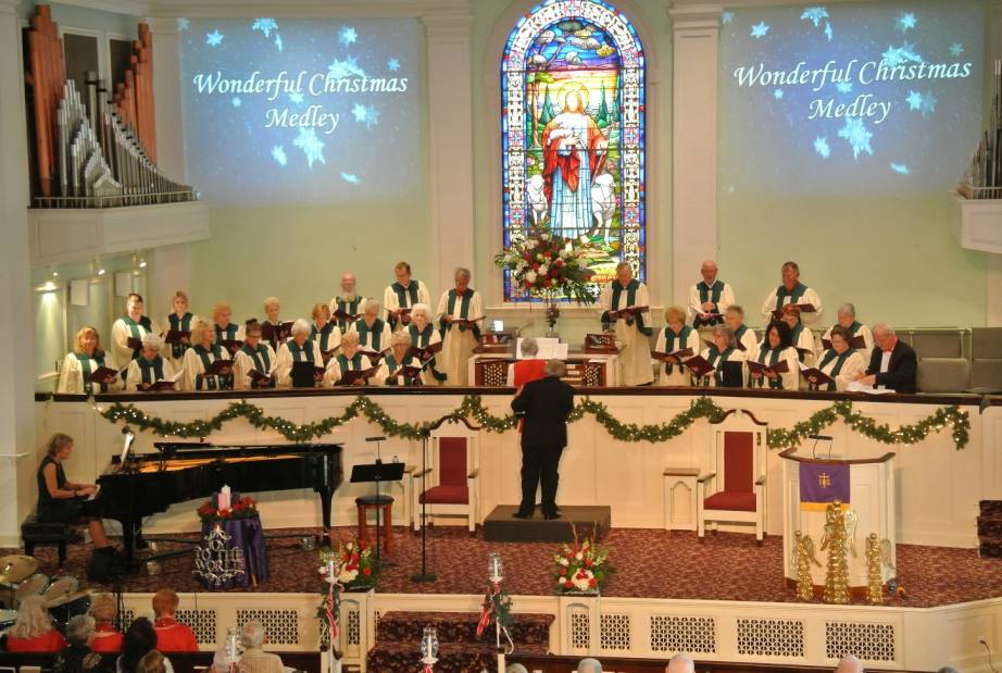 Christmas Carol Sing Raises Food for The Soup Kitchen -- First ...